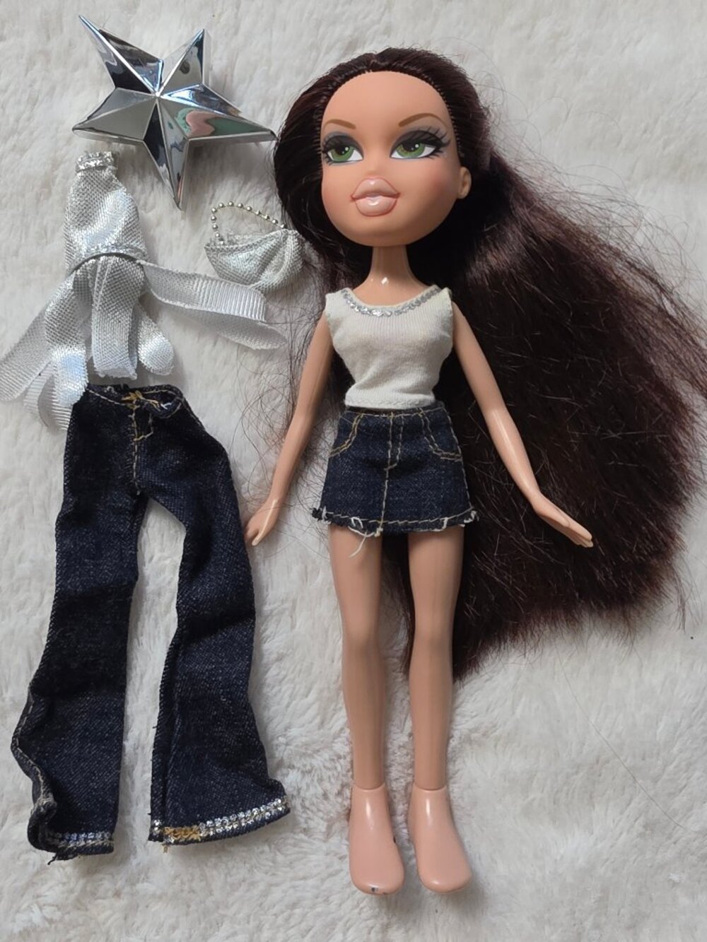 Bratz Forever Diamondz Fashion Design Katia Doll Clothes Accessories Lot 2006